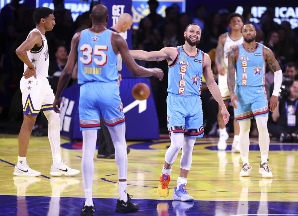 巴萨可能需 巴萨可能需