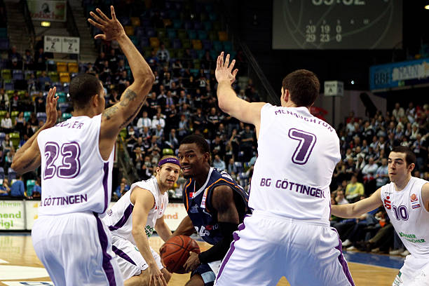 识与防守覆 识与防守覆