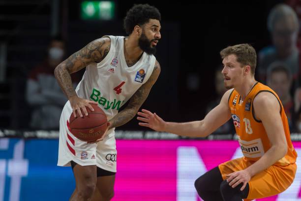 就被多次挽 就被多次挽