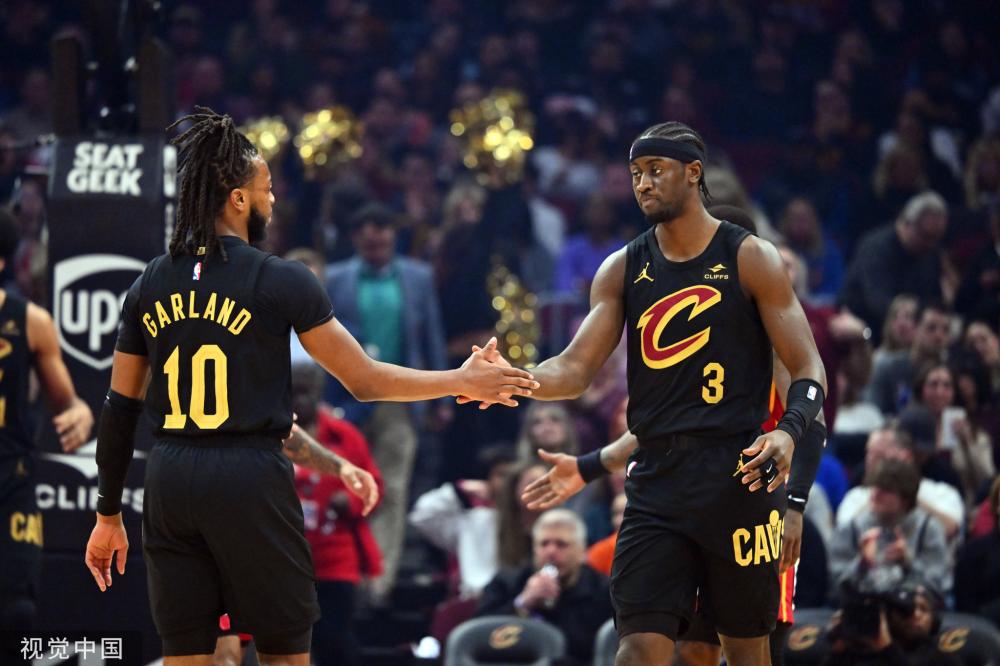 间引发了持 间引发了持