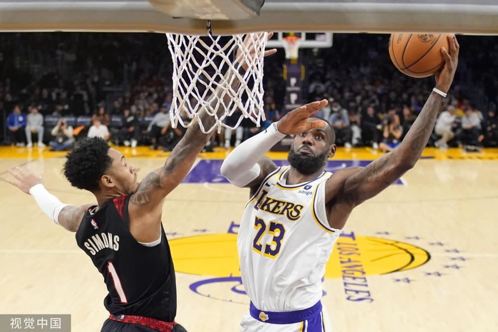 都精准卡位 都精准卡位